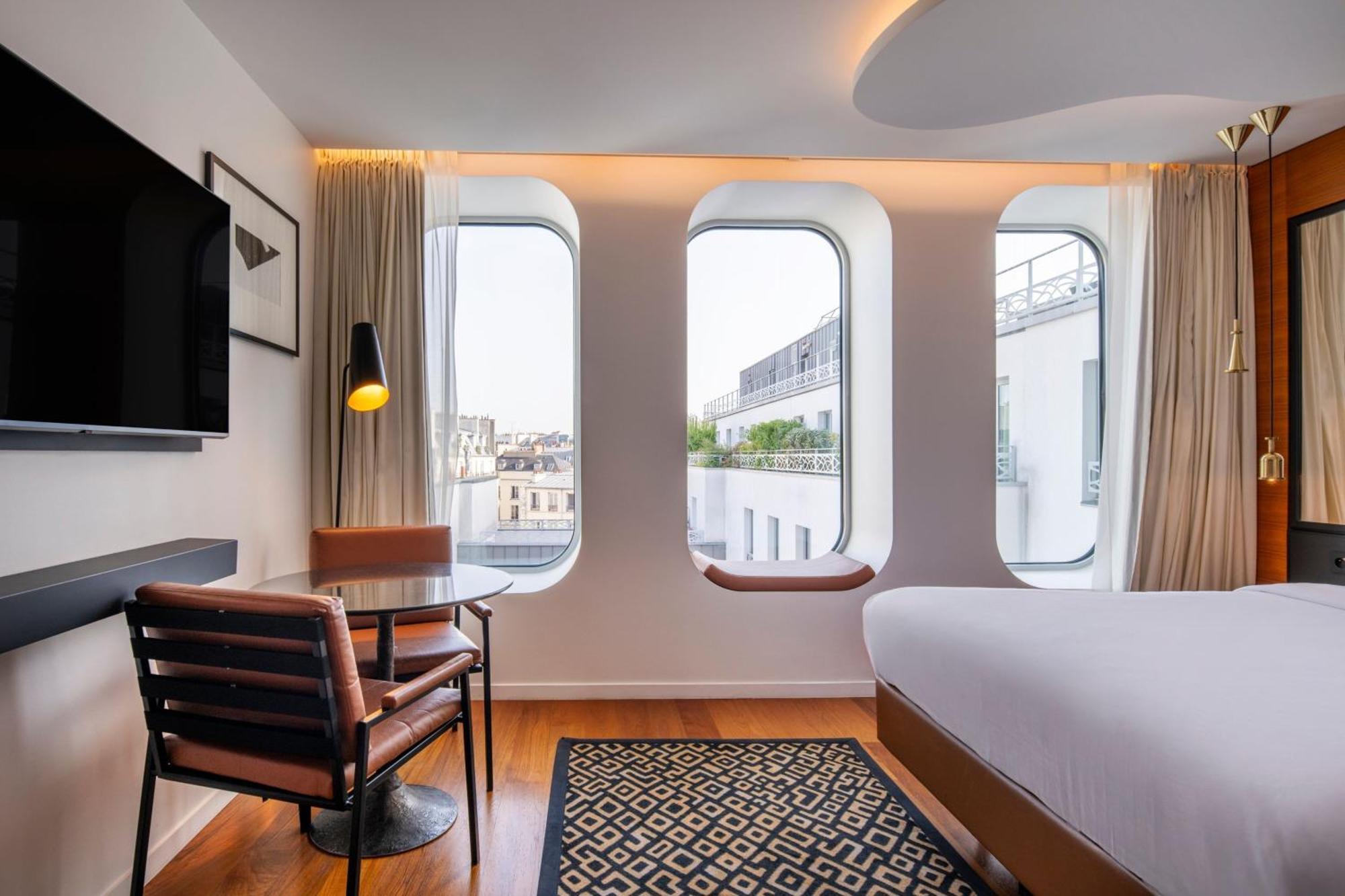 Renaissance Paris Republique Hotel & Spa Exterior foto